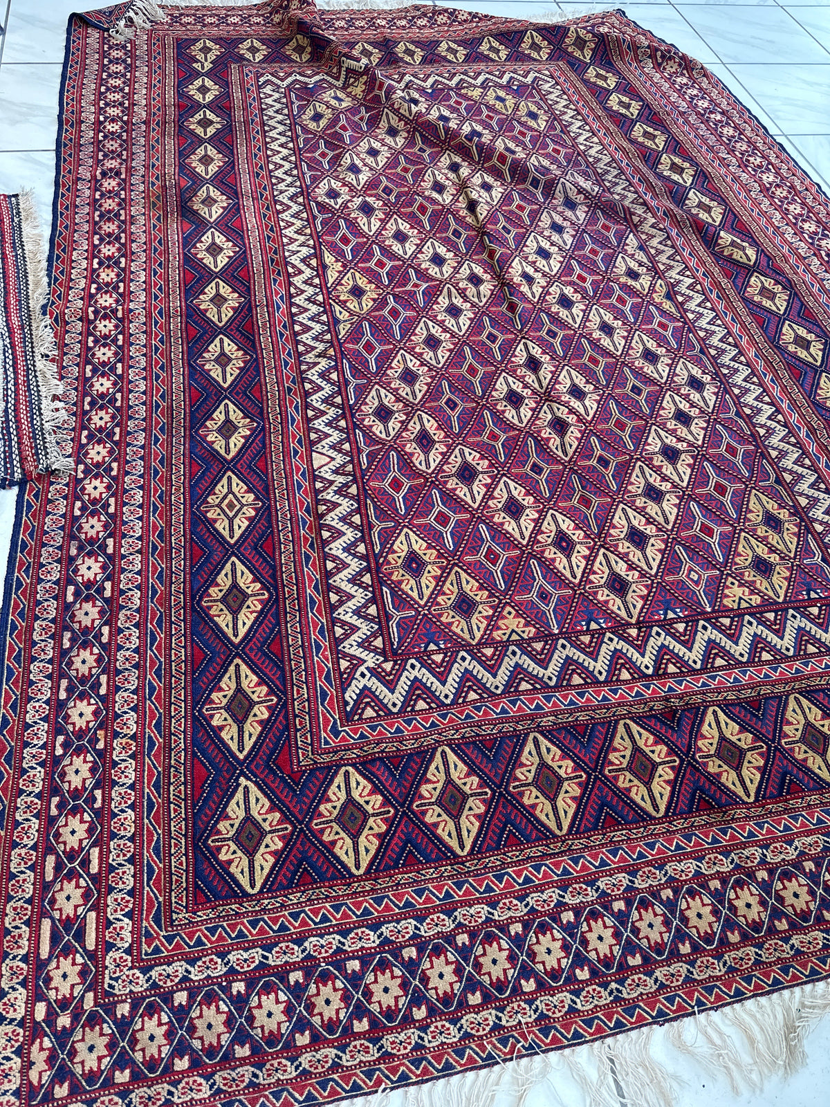 Afghan Mushwani Rug 7' x 10', Hand-Knotted Wool