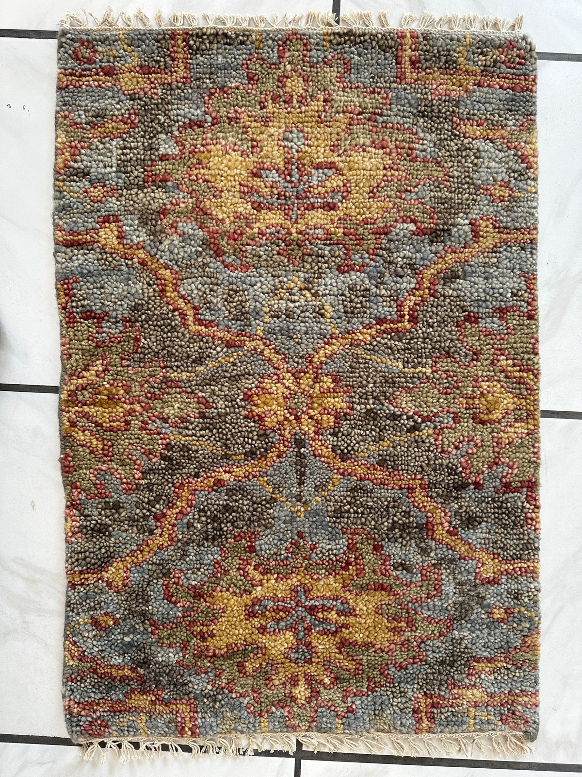 Traditional Area Rug 2x3, Gray, Light Blue & Gold, Hand-Knotted Wool