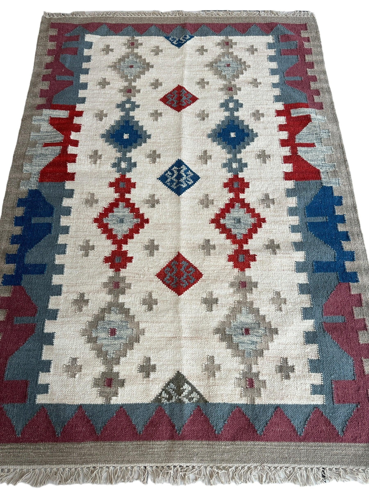 Indo-Turkish Kilim 4' x 6', Hand-Woven, Cream, view 2