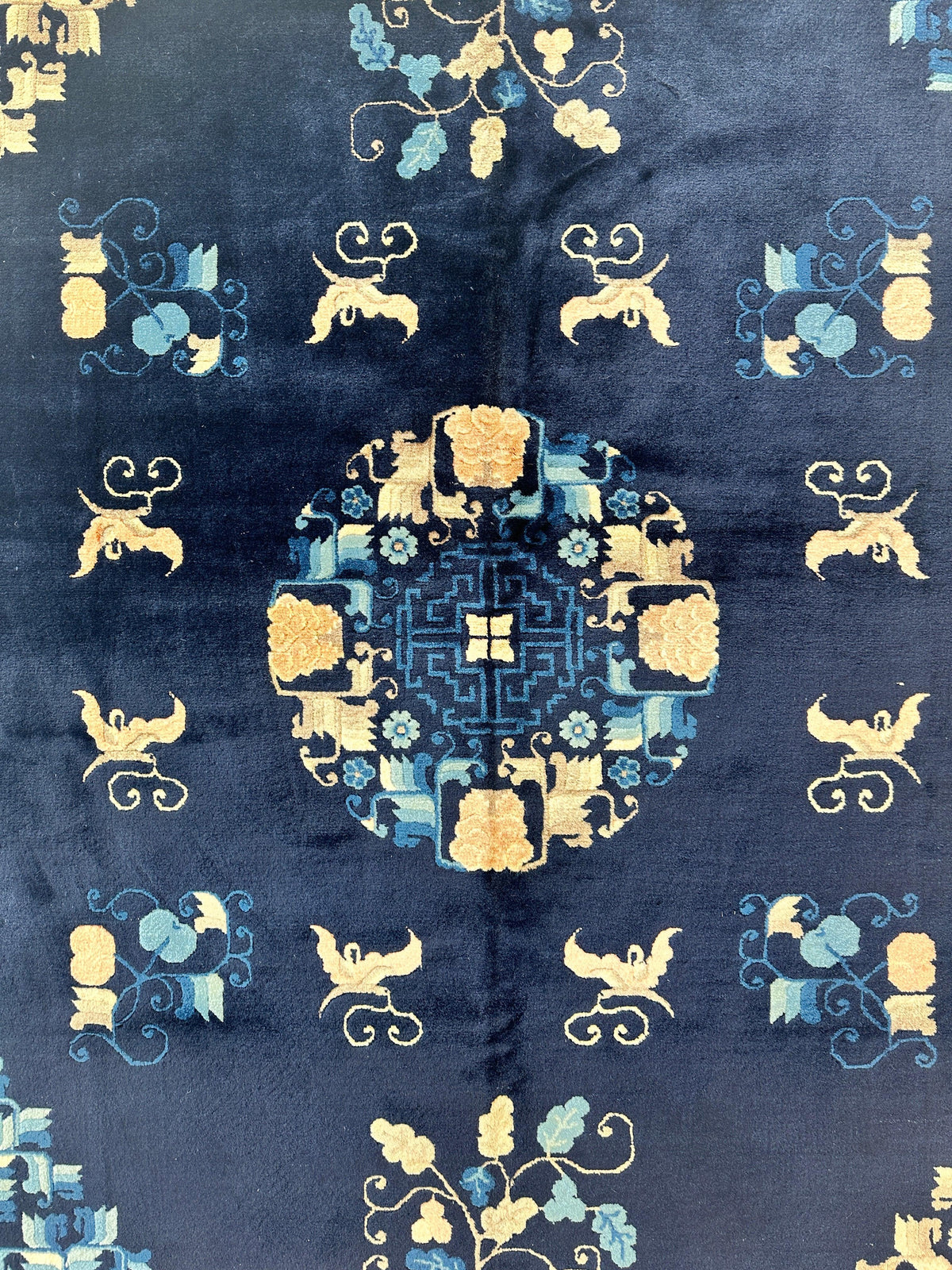 Antique Chinese Rug 5'6" x 7'6", Hand-Knotted Wool, Navy & Cream, view 8