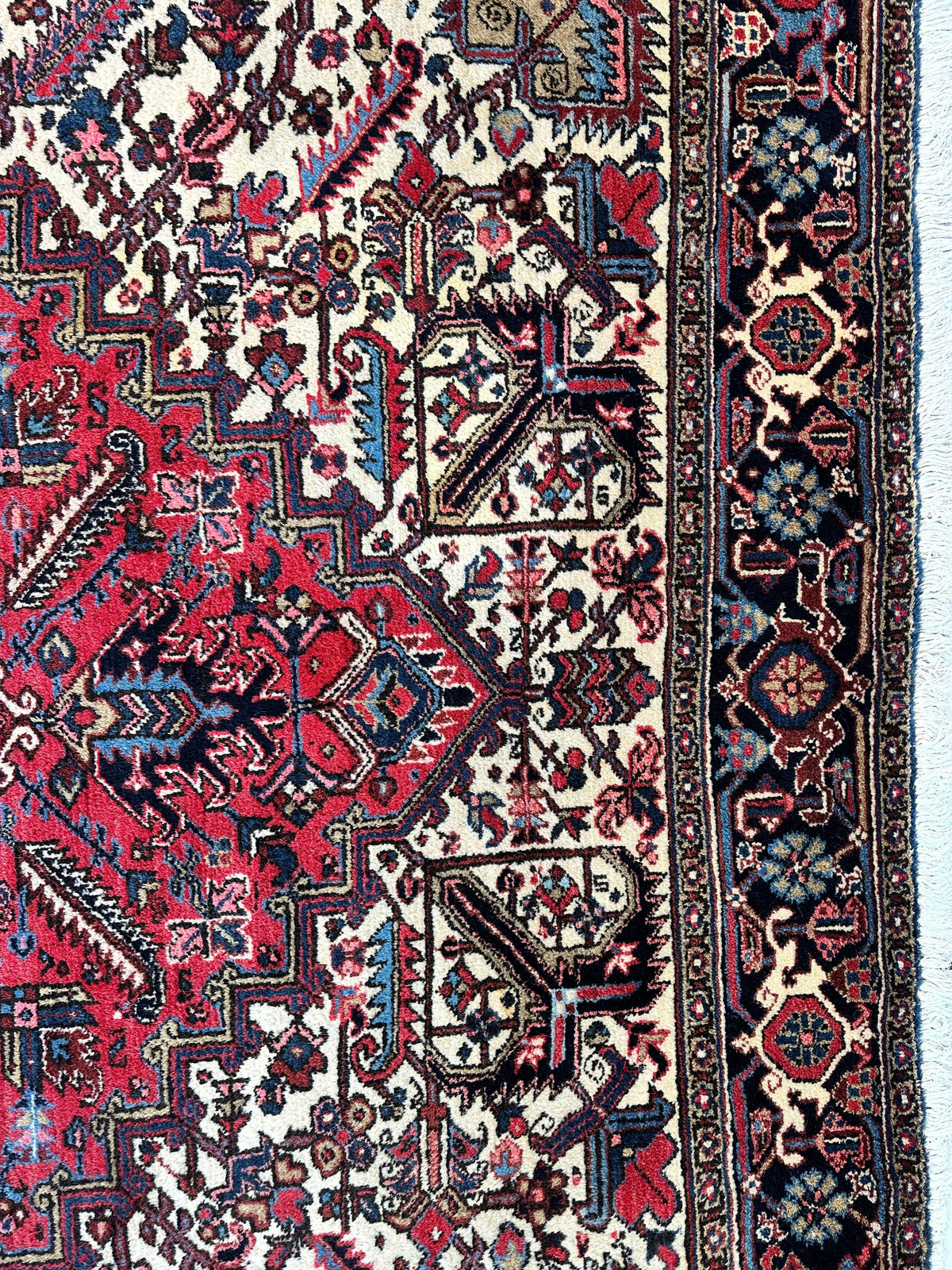 Vintage Persian Heriz Rug 9' x 11'10", Hand-Knotted Wool, 1960s, view 12
