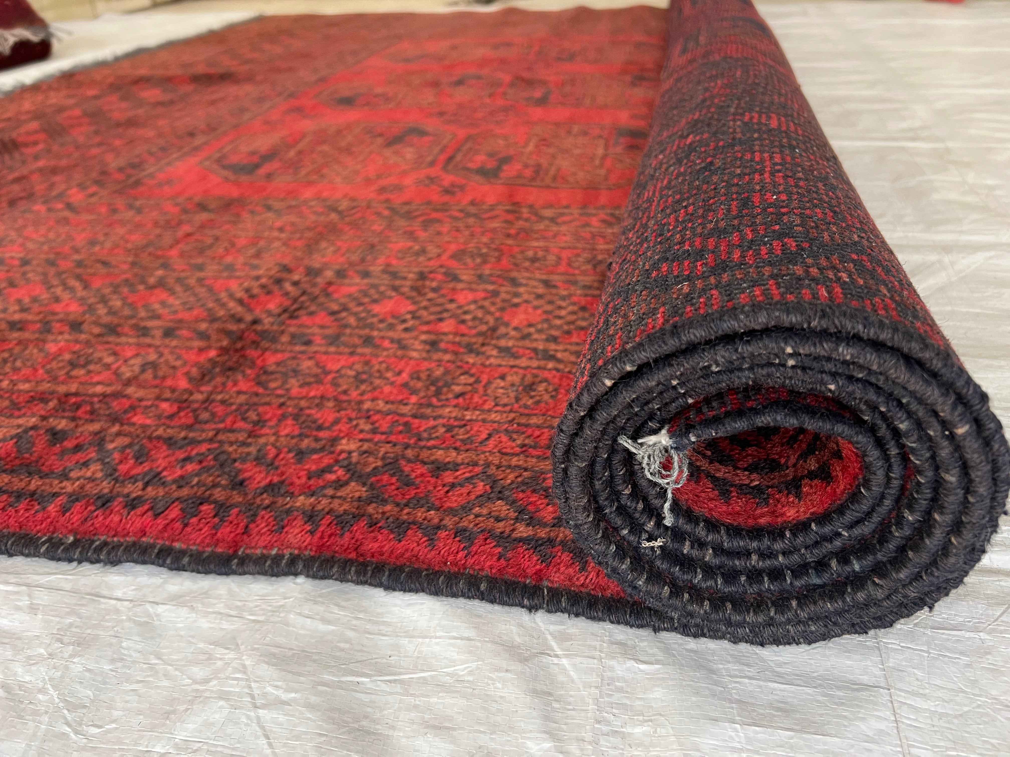 Gul Rug 7x9 | Burgundy, Red & Black | Hand-Knotted Wool
