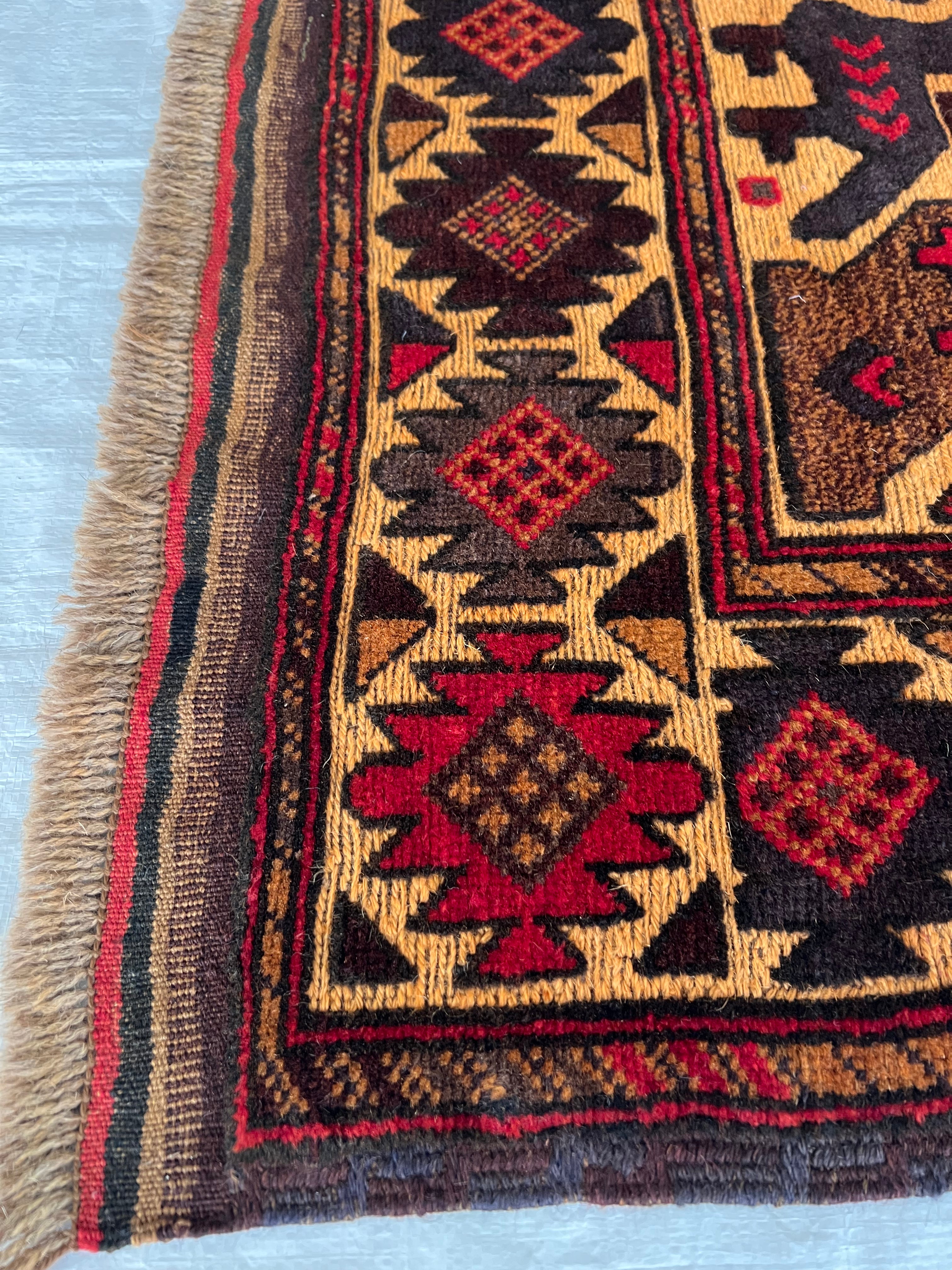 Oriental Rug 4x6 | Gold, Red & Brown | Hand-Knotted Wool