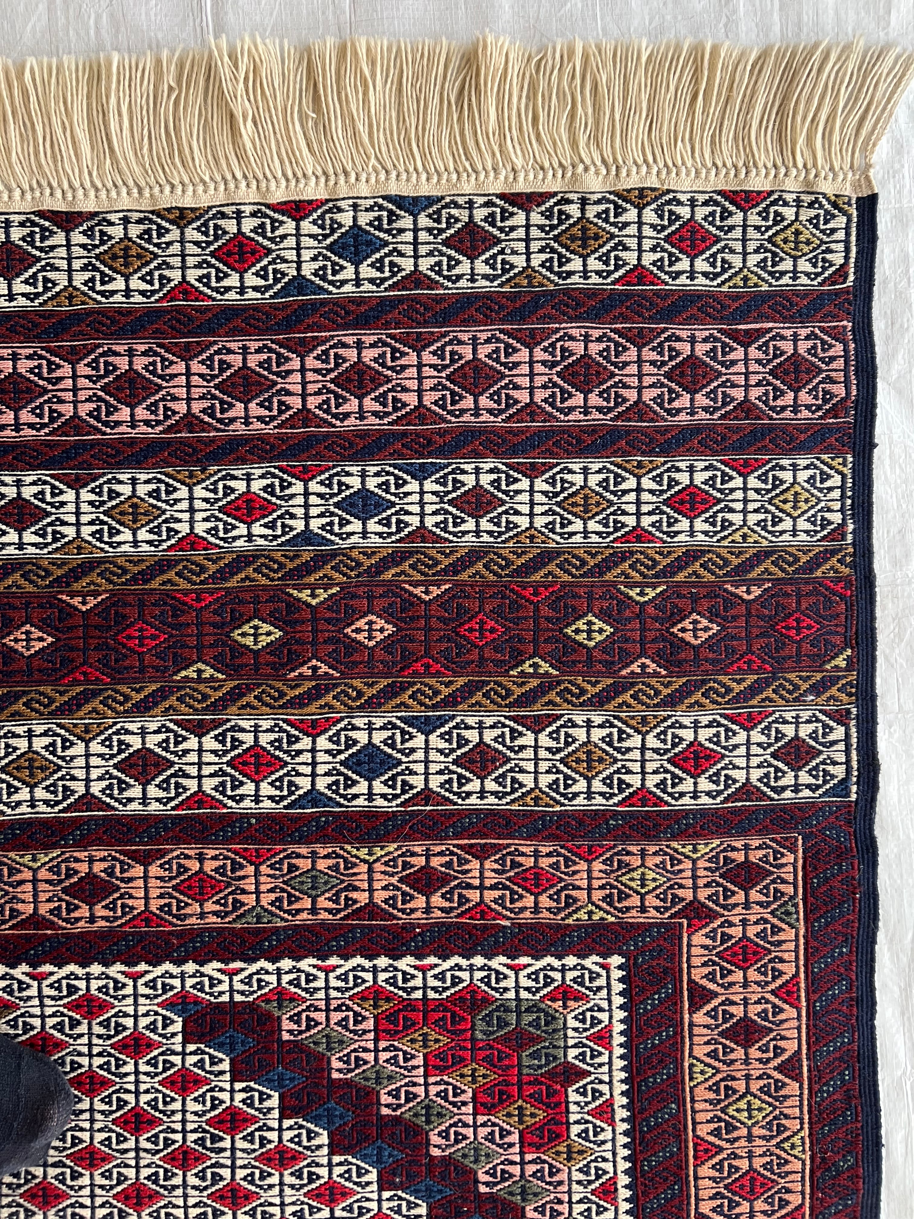 Kilim Rug 4x6 | Ivory, Burgundy & Red | Hand-Woven Wool Flatweave