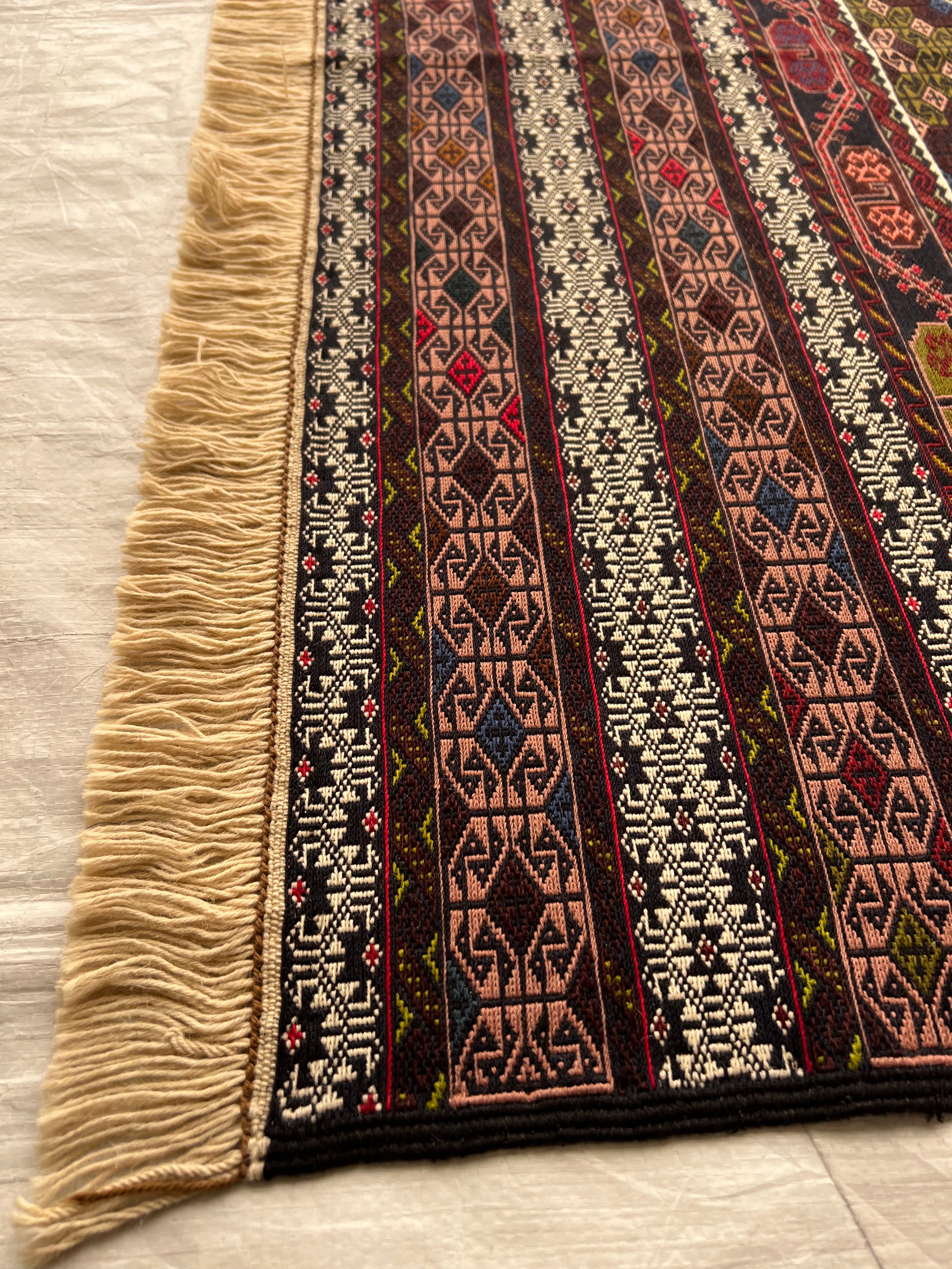 Kilim Rug 4x6 | Ivory, Brown & Red | Hand-Woven Wool Flatweave