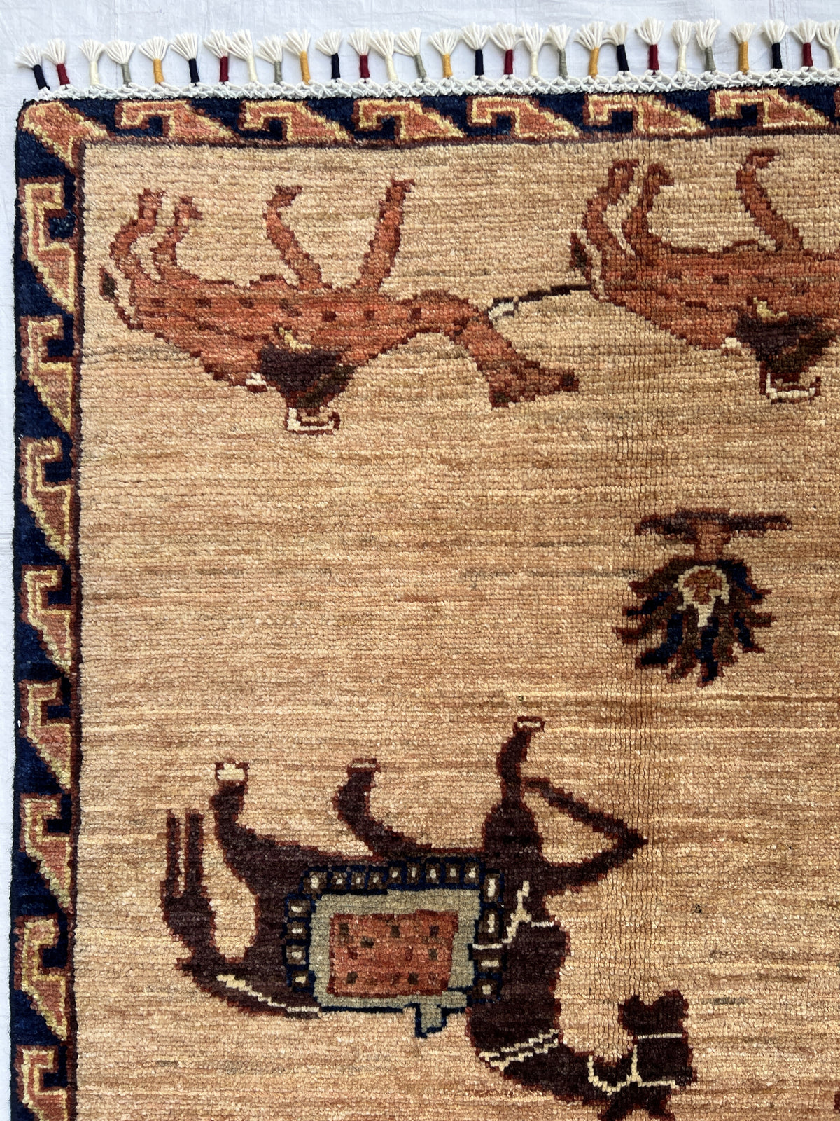 Lion Pictorial Gabbeh Rug 6x9 | Beige, Brown & Sage | Hand-Knotted Wool