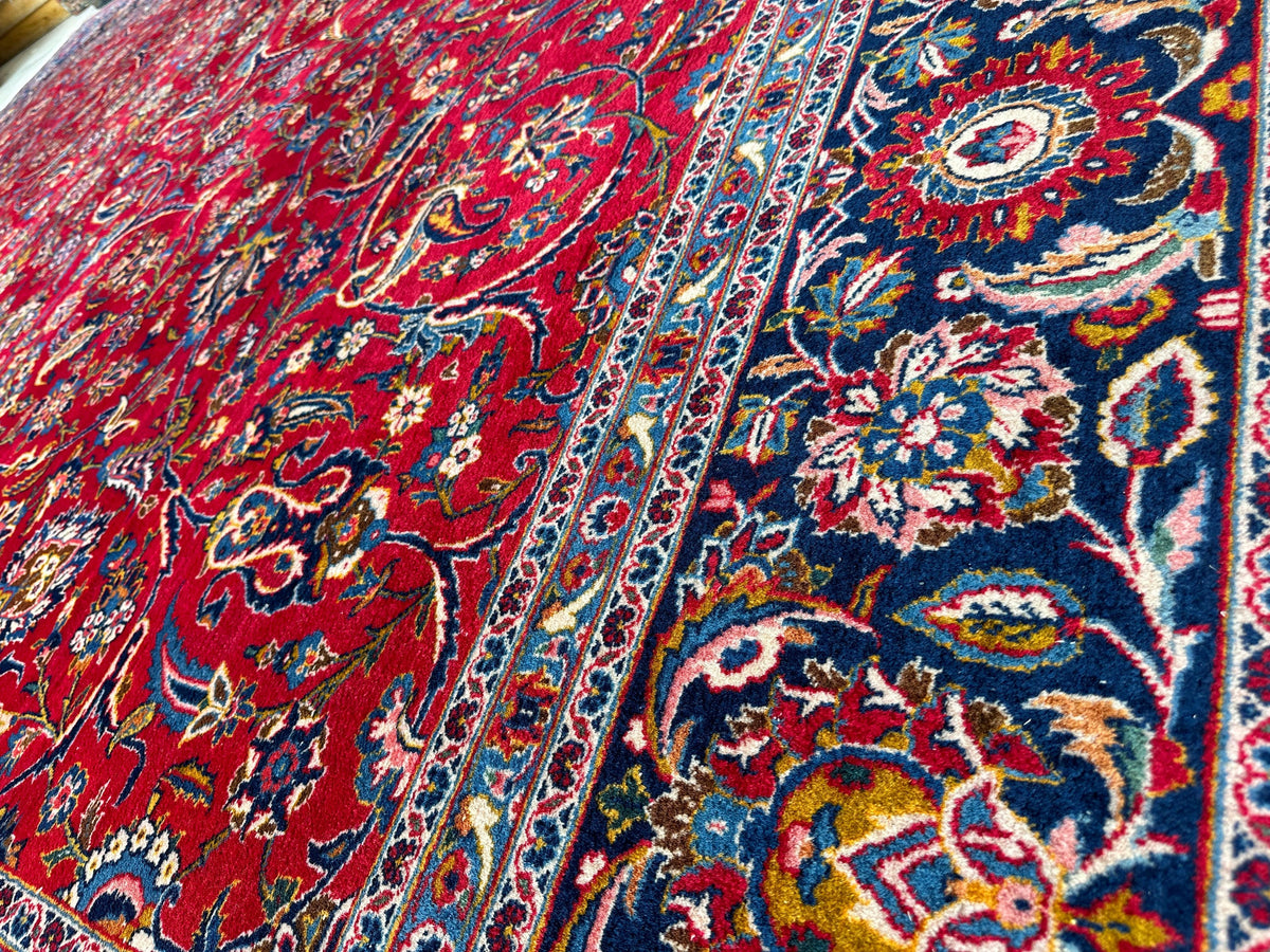 Incredible Persian Kashan All Over Wool Rug 10’2” x 14’, view 7