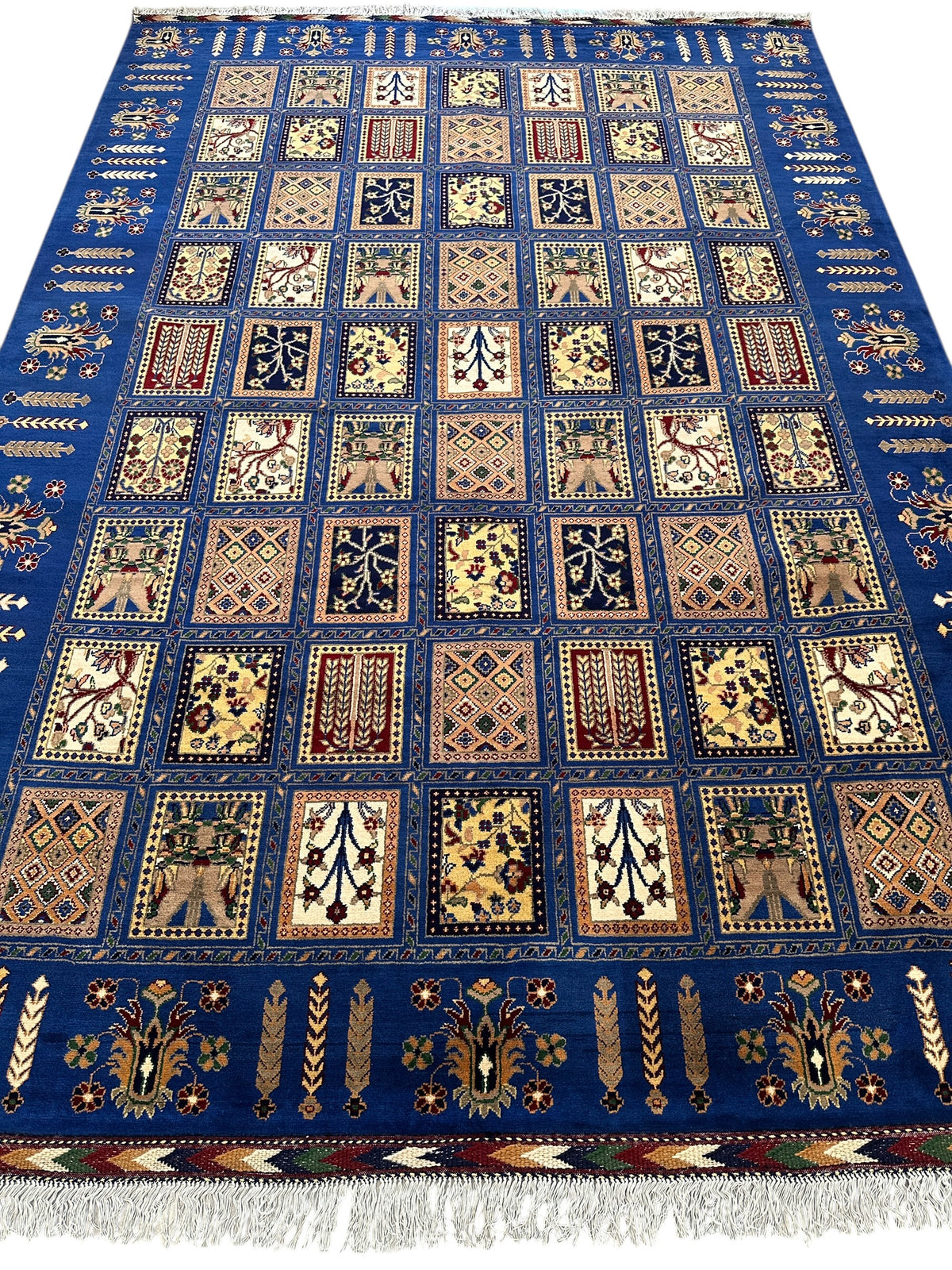 Afghan Bakhtiari Rug 6'9" x 9'8", Hand-Knotted Wool, Garden Design, view 3