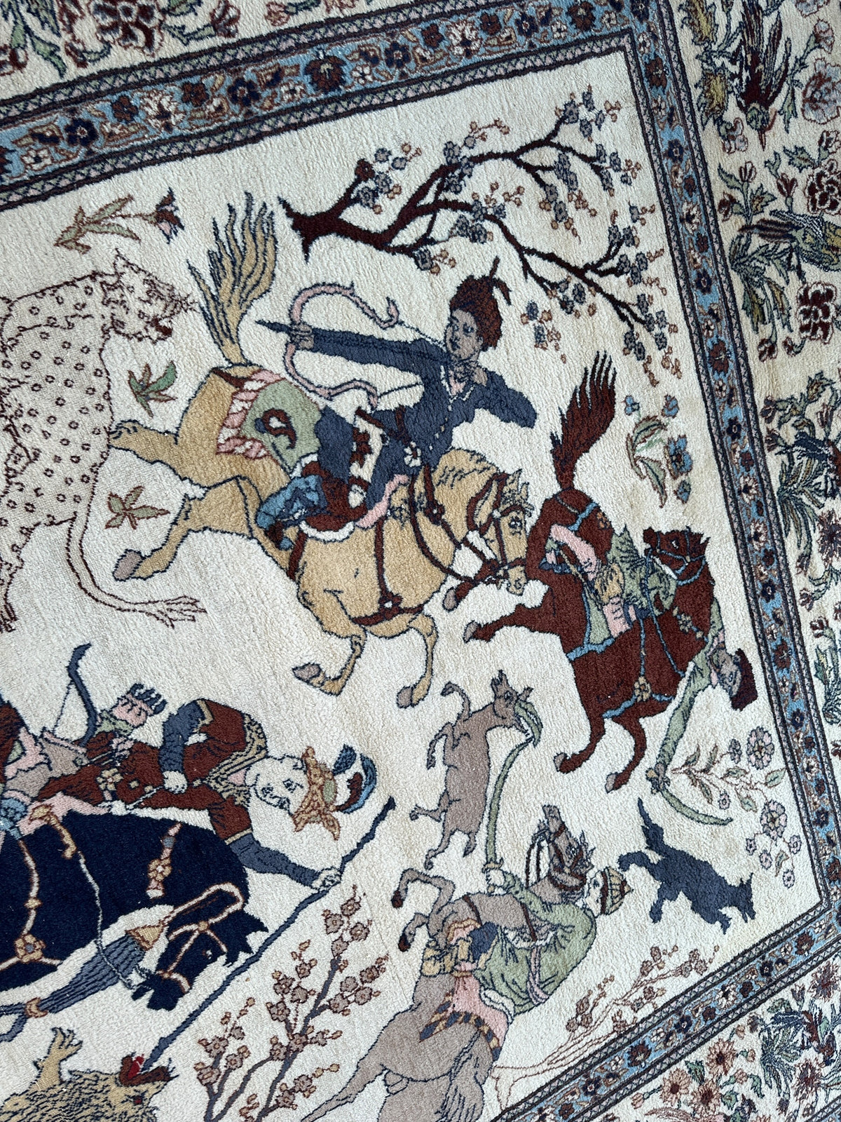 Vintage Pakistani Pictorial Rug 8' x 11'3", Hand-Knotted Wool, 1950s, view 6