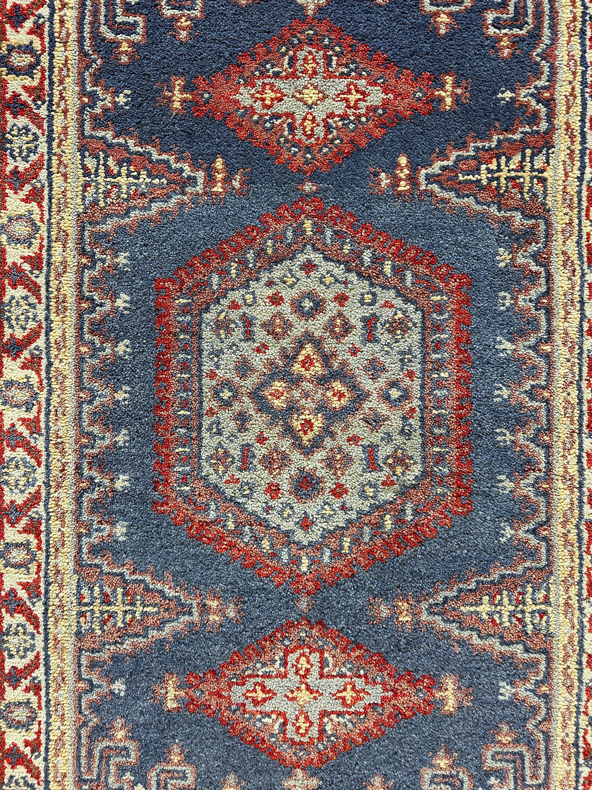 Indian Oushak Rug 3' x 5'2", Hand-Knotted Wool, Ivory & Beige, view 4