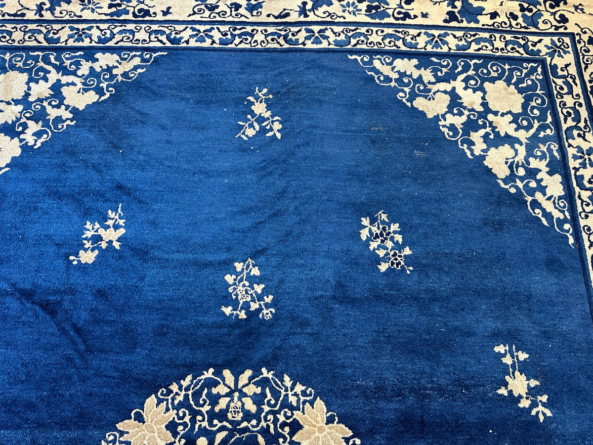 Antique Chinese Rug 9' x 11'6", Hand-Knotted Wool, 19th-Century, view 8