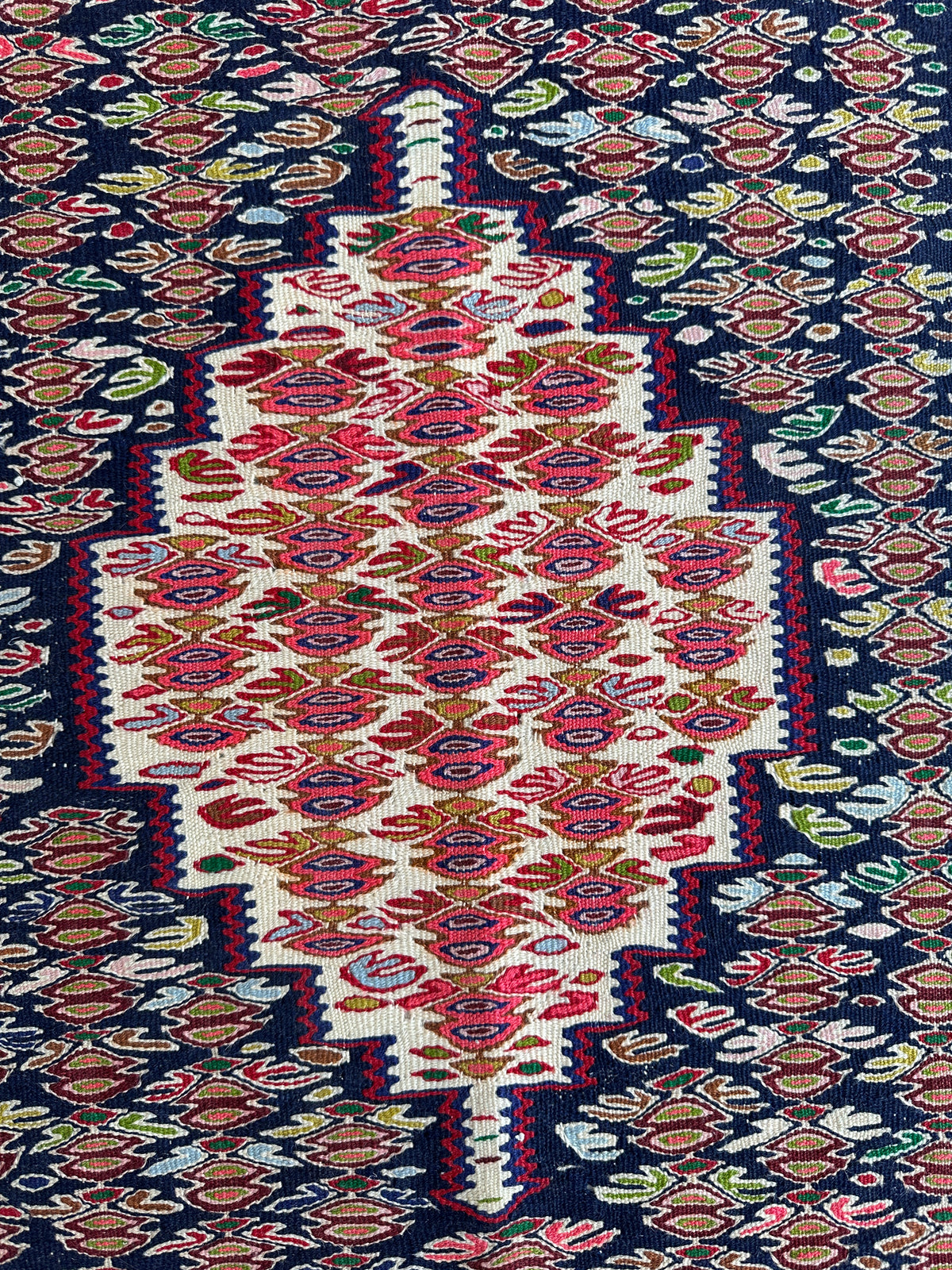 Vintage Persian Senneh Rug 26" x 40", Hand-Woven Wool, 1970s, view 3
