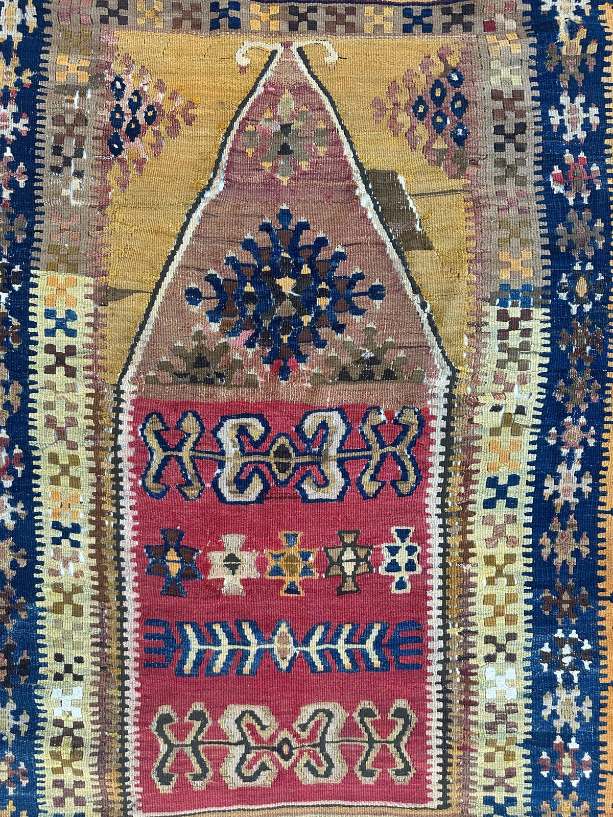Antique Turkish Prayer Rug 4' x 6'6", Hand-Knotted Wool, 1920s, view 4