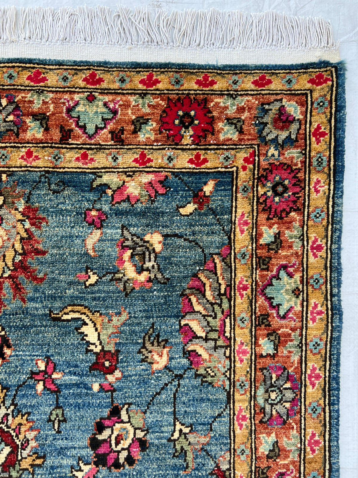 Chobi Rug 3x5 | hand-knotted wool | close-up of pile and border