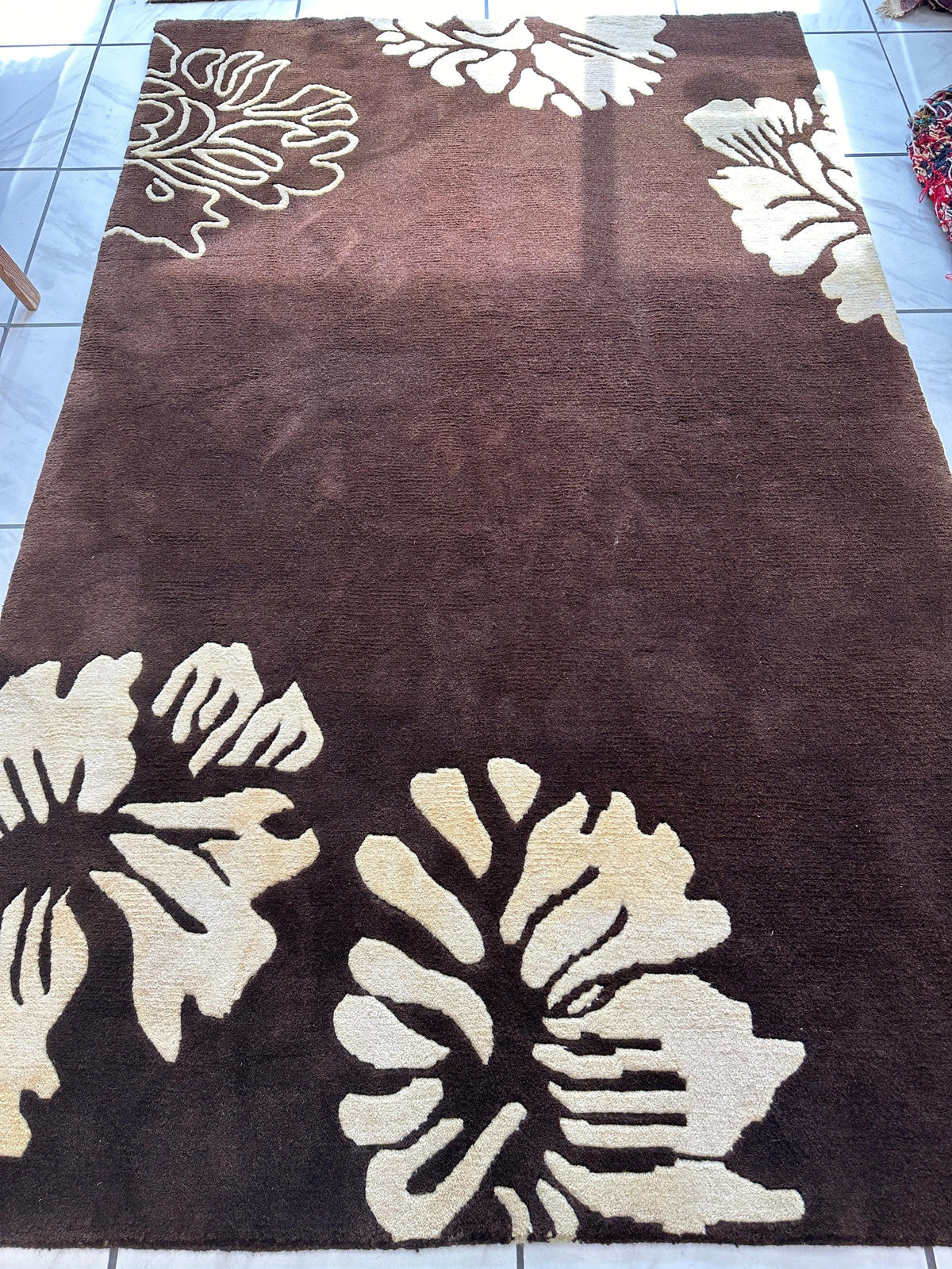 Wool Rug 5'1" x 8'2", Hand-Woven, view 7
