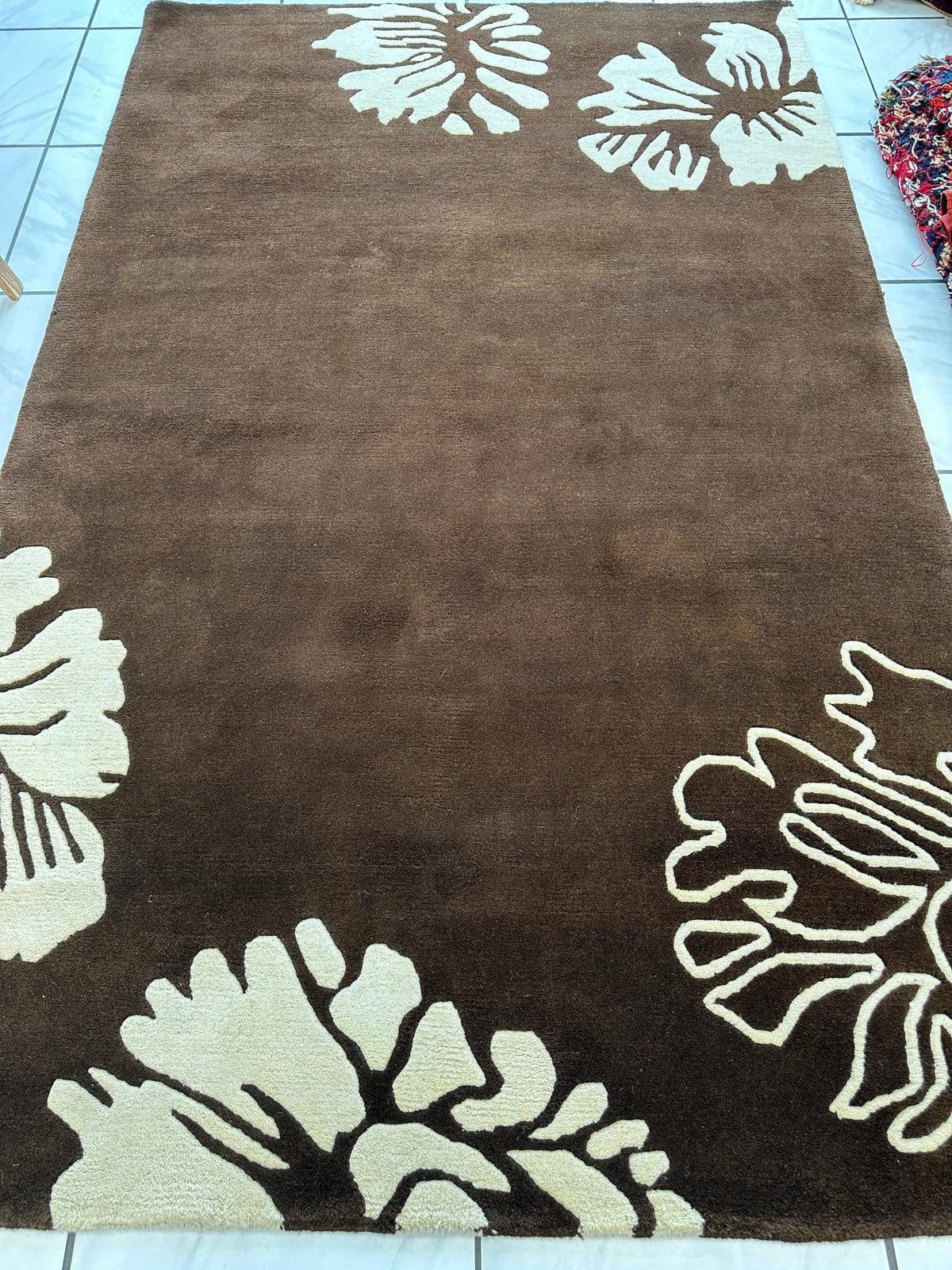 Wool Rug 5'1" x 8'2", Hand-Woven, view 2