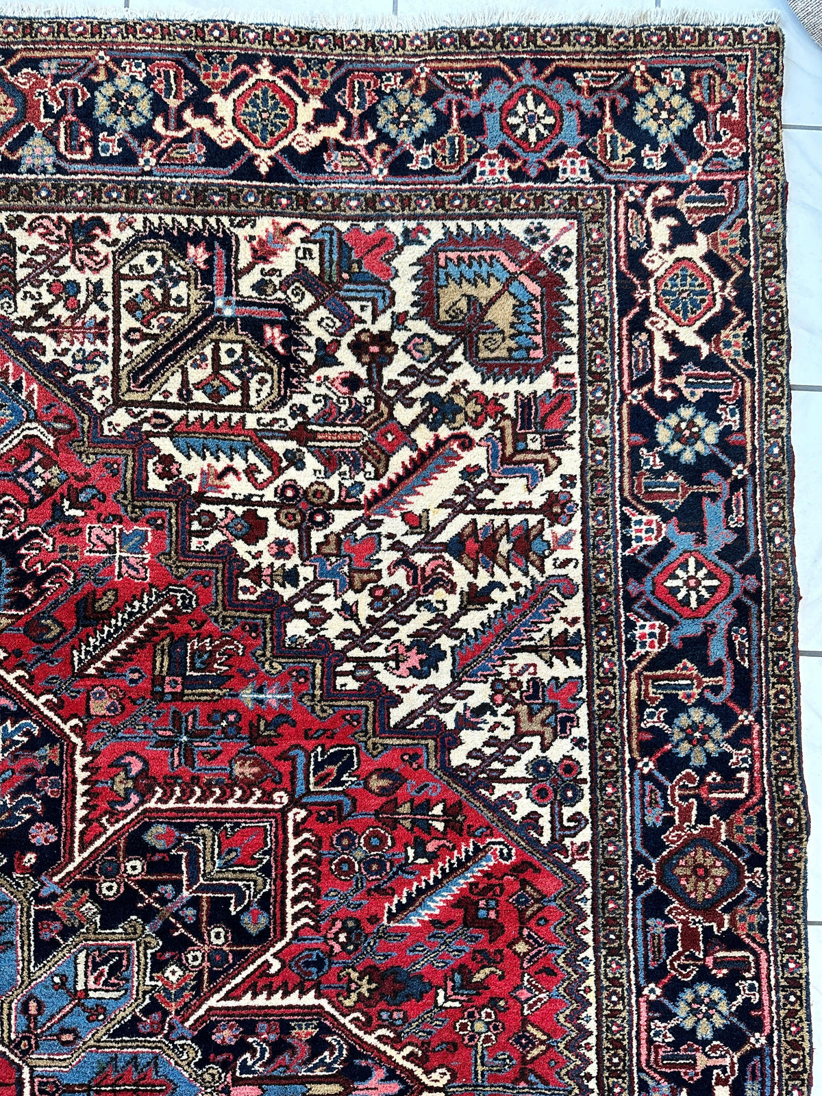 Vintage Persian Heriz Rug 9' x 11'10", Hand-Knotted Wool, 1960s, view 15