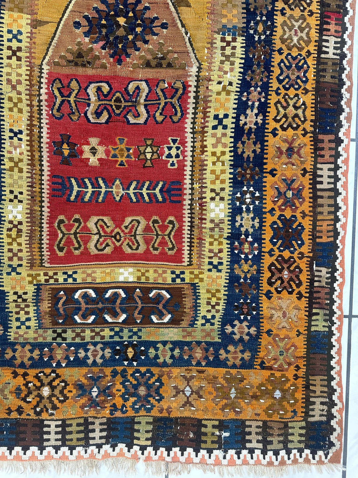 Antique Turkish Prayer Rug 4' x 6'6", Hand-Knotted Wool, 1920s, view 6