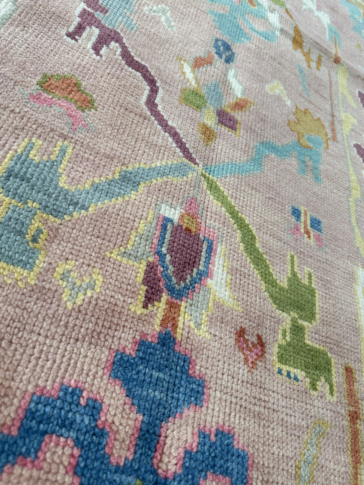 Indian Oushak Rug 6' x 9', Hand-Knotted Wool, view 5