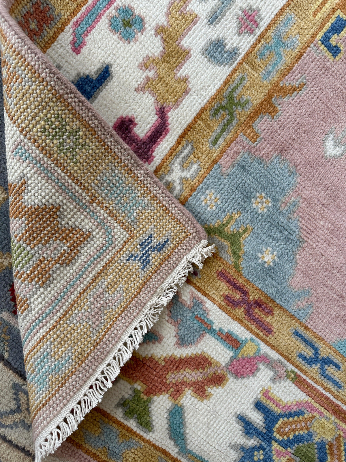 Indian Oushak Rug 6' x 9', Hand-Knotted Wool, view 7