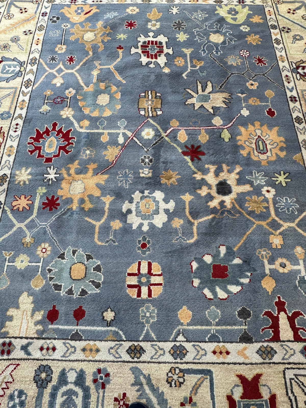Indian Oushak Rug 9'4" x 11'10", Hand-Knotted Wool, Ivory & Beige, view 4