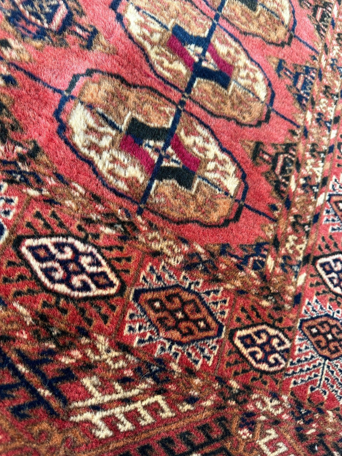 Vintage Tekke Rug 4x4, Cream & Red, view 7