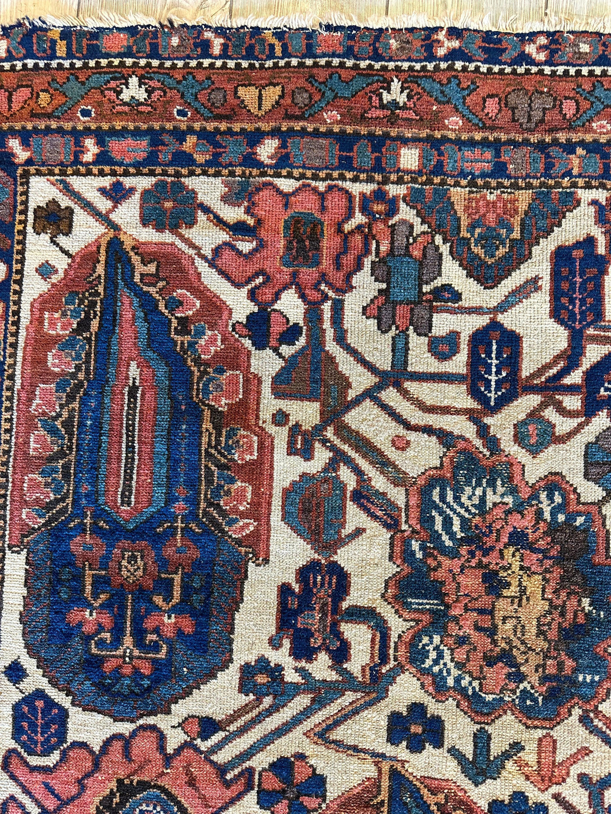 Antique Persian Malayer Rug 4'10" x 6'7", Hand-Knotted Wool, view 4