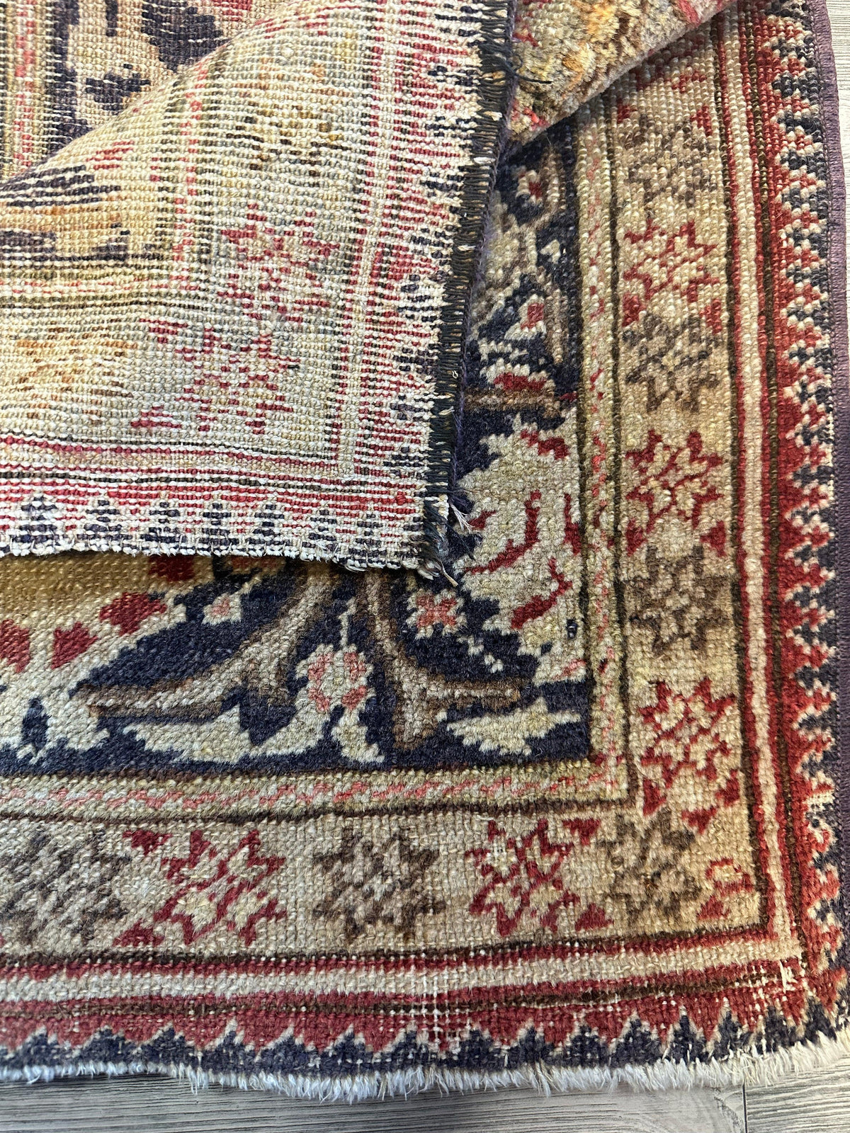 Antique Persian Mahal Rug 4'5" x 6'4", Hand-Knotted Wool, c. 1900, view 5