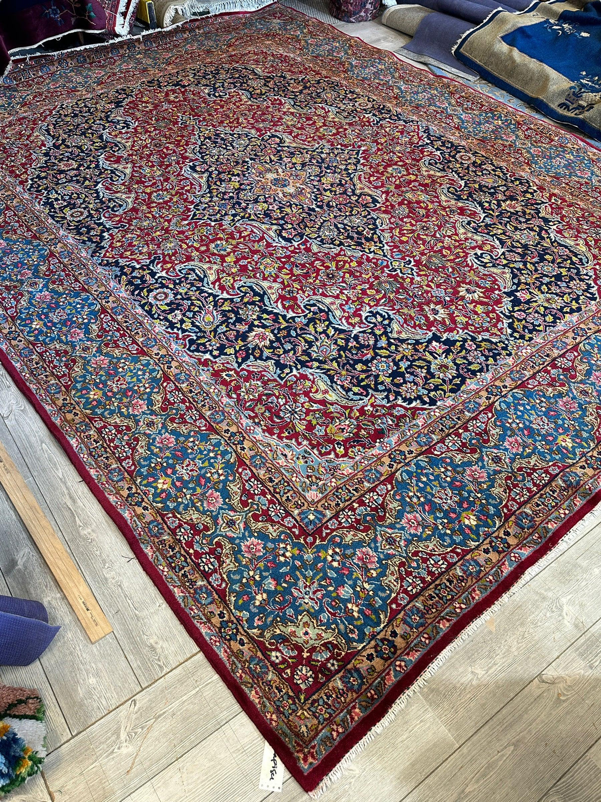 Vintage Persian Medallion Rug 9'10" x 13'1", Hand-Knotted Wool, 1950s, view 10