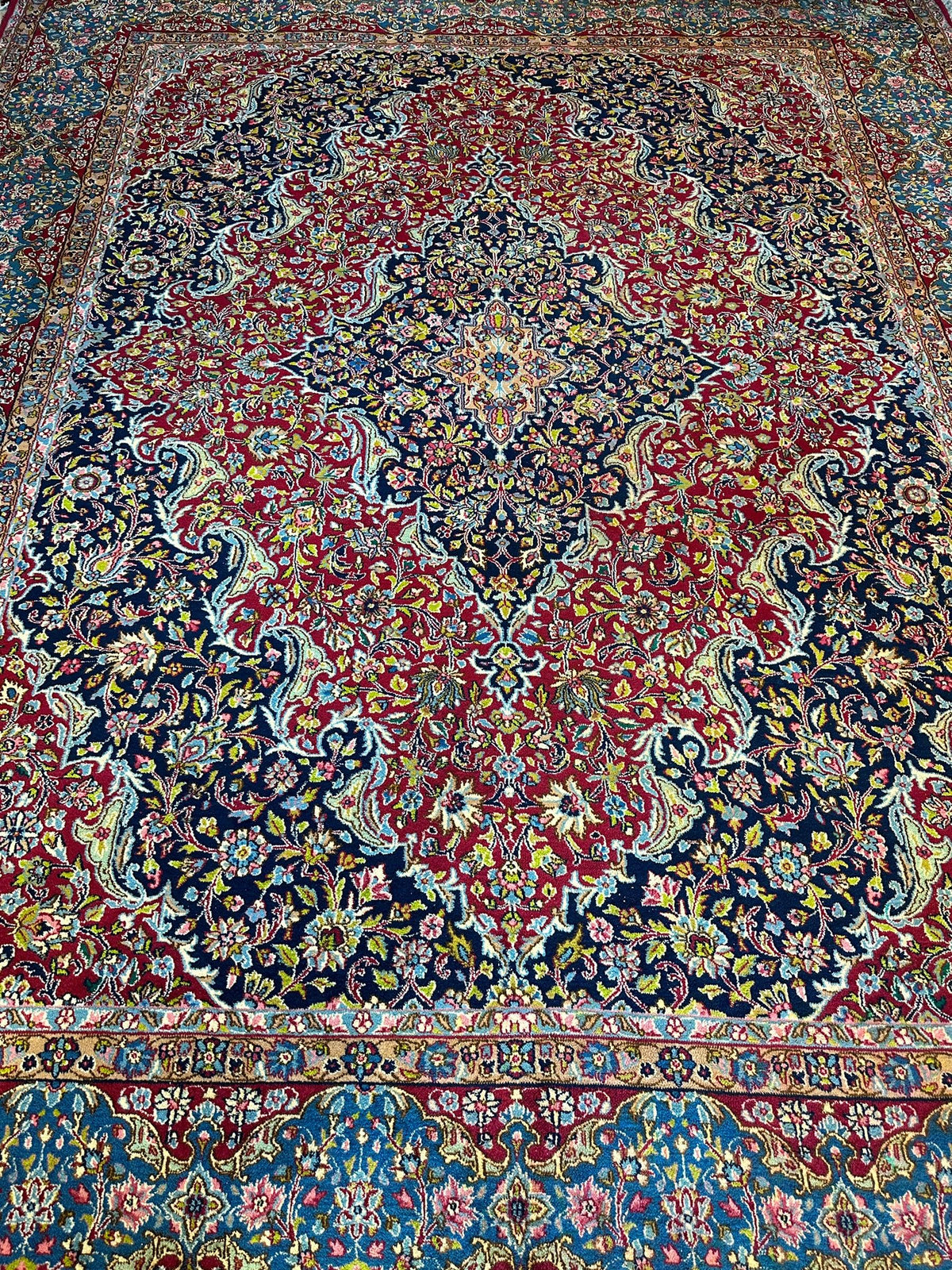 Vintage Persian Medallion Rug 9'10" x 13'1", Hand-Knotted Wool, 1950s, view 16