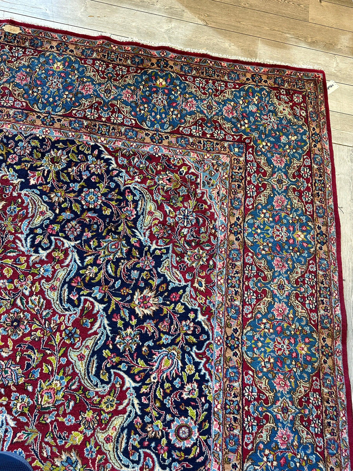 Vintage Persian Medallion Rug 9'10" x 13'1", Hand-Knotted Wool, 1950s, view 23