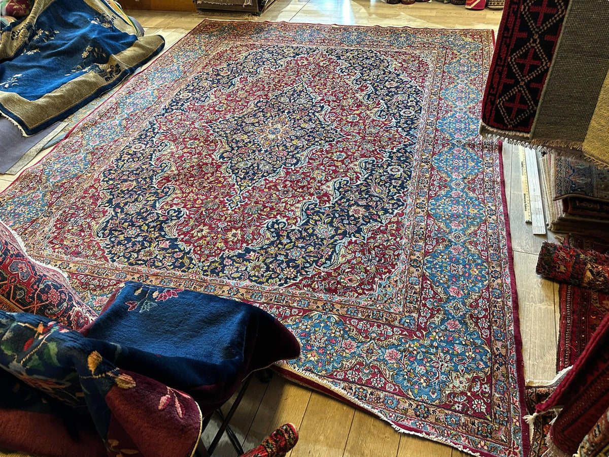 Vintage Persian Medallion Rug 9'10" x 13'1", Hand-Knotted Wool, 1950s, view 26
