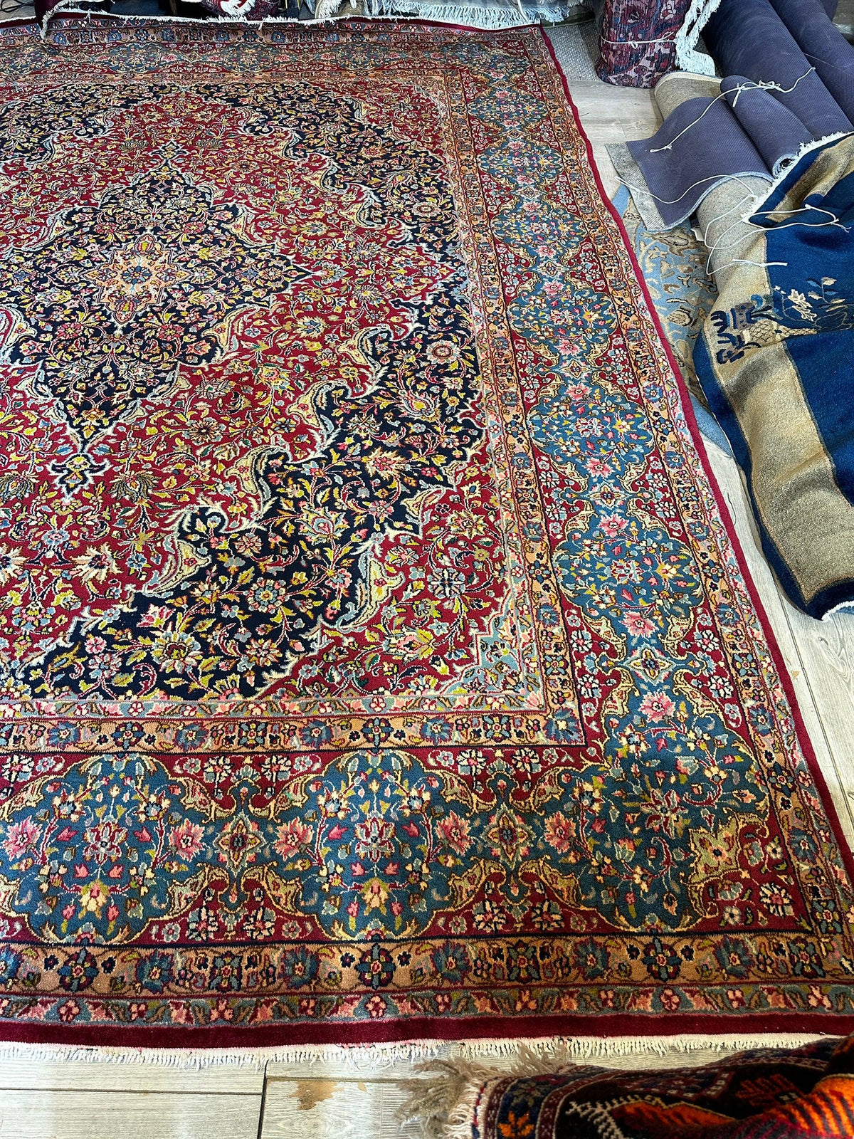 Vintage Persian Medallion Rug 9'10" x 13'1", Hand-Knotted Wool, 1950s, view 5
