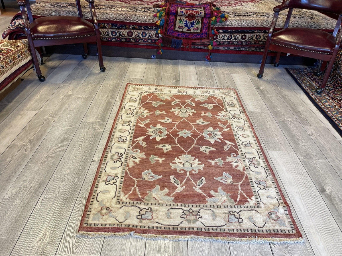 Persian Tabriz Rug 3'4" x 5', Hand-Knotted Wool, Beige, Cream & Red, view 3