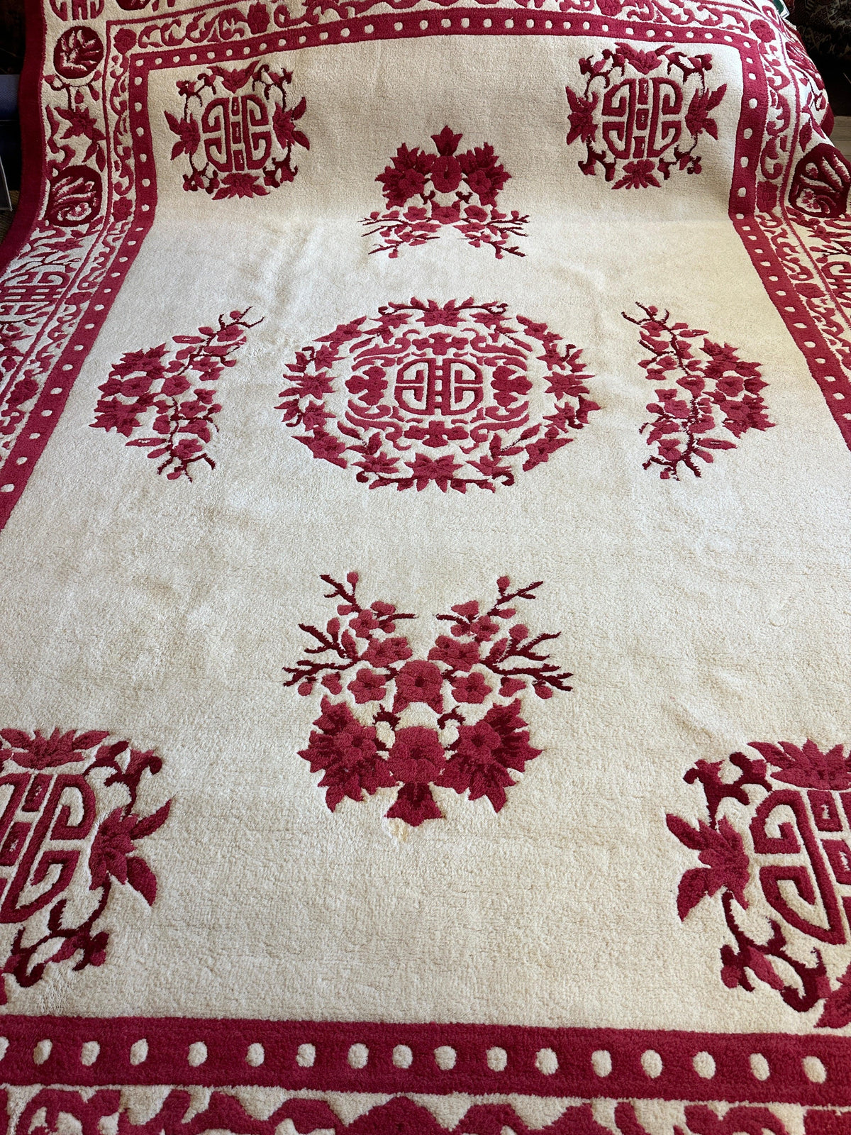 Indian Rug 11x15, Ivory & Red, Hand-Knotted Wool
