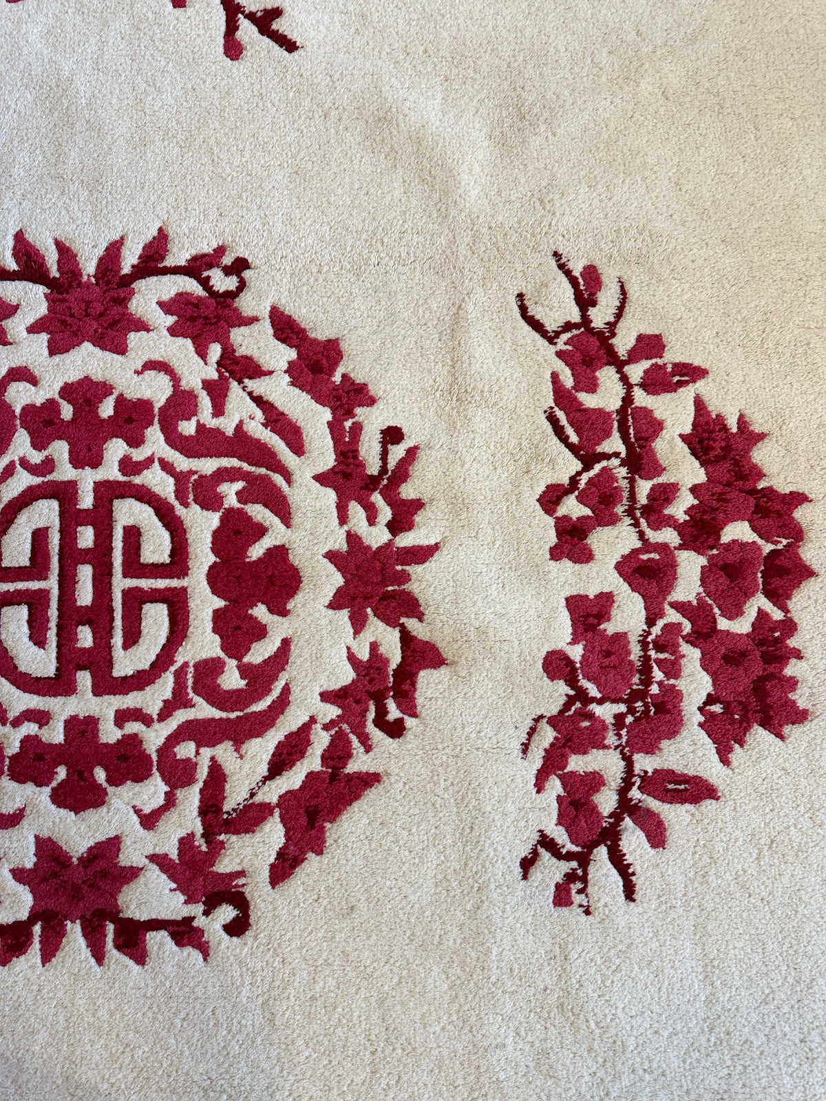 Indian Rug 11x15, Ivory & Red, Hand-Knotted Wool, view 11