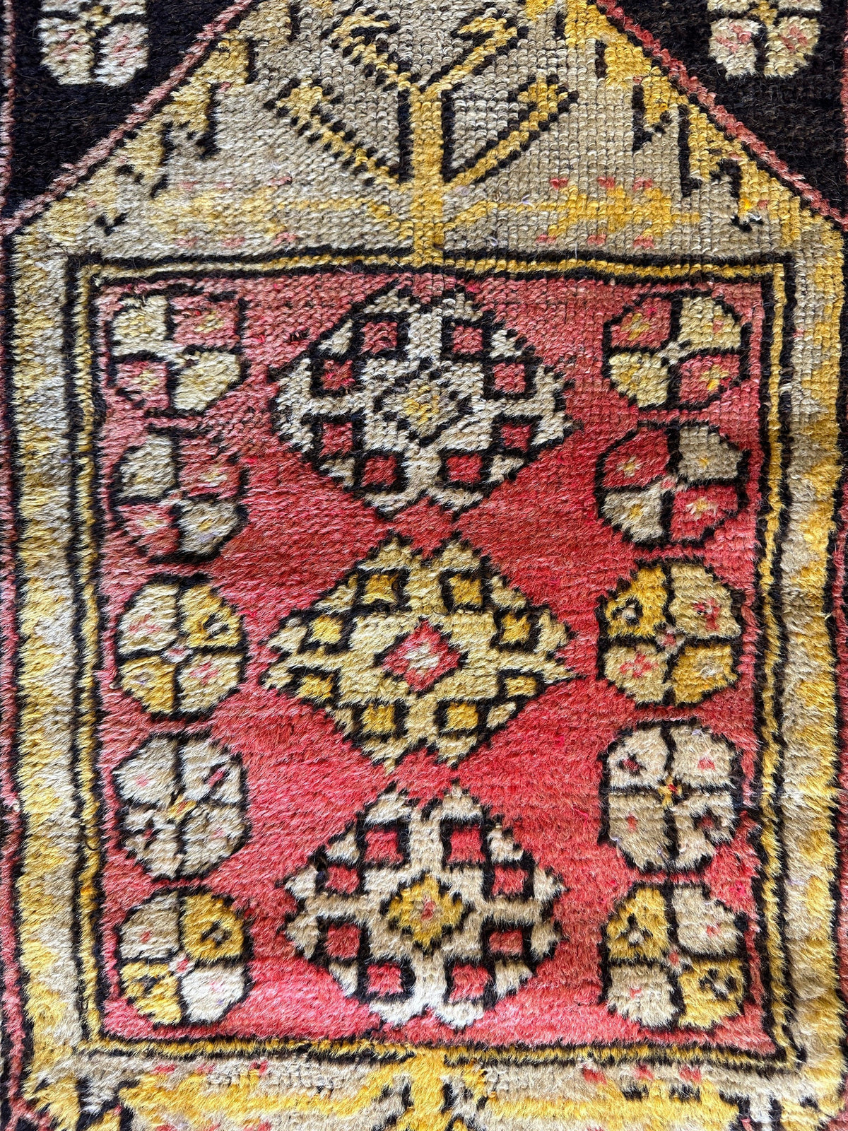 Vintage Turkish Rug 18" x 34", Hand-Knotted Wool, 1960s, view 4